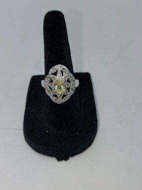 Vintage-style Oval Canary Yellow & White Stone Cocktail Ring, Silver Tone, Size